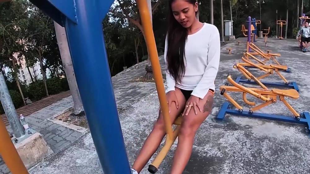 Thai Teen Rasiert Gratis Pornos und Sexfilme Hier Anschauen