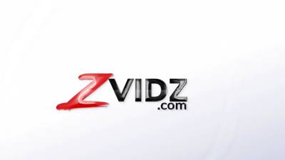 ZVIDZ - Busty Natural Halie James Gives Gloryhole Blowjob - icpvid.com