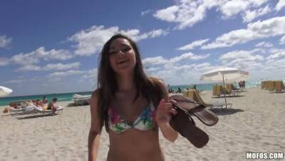 Zoey Foxx - Zoey's Vacation Sex Tape - porntry.com