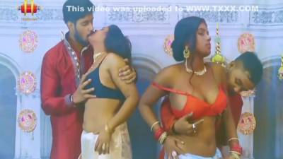 Bangali Wives In Group Foreplay - hotmovs.com