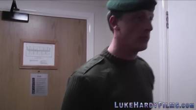 Luke Hardy - Skinny tattooed brit rides Luke Hardy n tugs - hotmovs.com - Britain