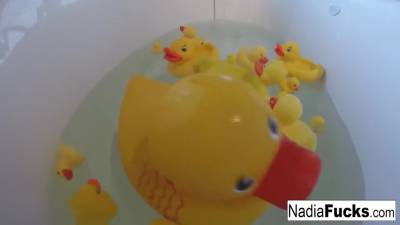 Nadia White - Nadia White In Sexy Nadia Takes A Bath With Some Rubber Duckies - upornia.com