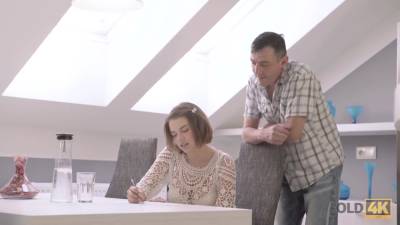 Marina Visconti - Marina Visconti - Needs Old Dick When Preparing For Exams At College - hotmovs.com - Czech Republic