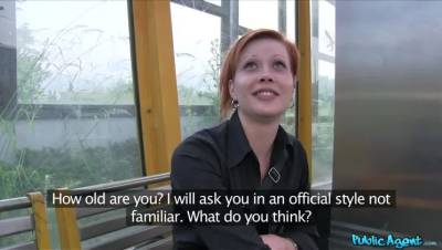 Fit Czech barmaid offered cash for outdoor sex - porntry.com - Czech Republic