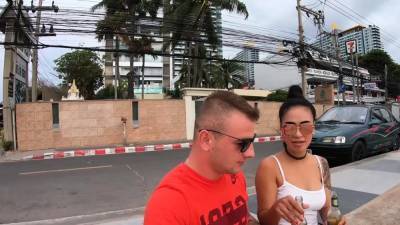 Amateur Thai saying thank you on a BWC - nvdvid.com - Thailand