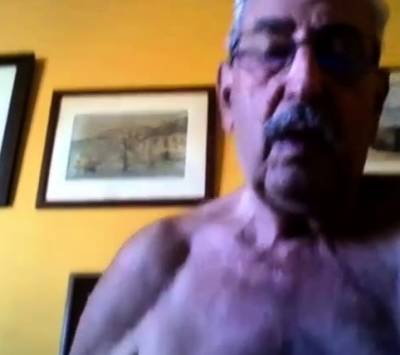 grandpa stroke on webcam - nvdvid.com