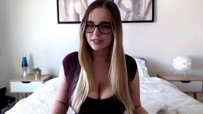 Straight nerdy PAWG babe with monster boobs has solo orgasm on webcam - sunporno.com