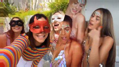 Maya Woulfe - Chanel Camryn - Maya - Samantha - Maya Woulfe, Chanel Camryn, and Samantha Lexi Spice Up A Borning Game Night By Sharing Stud - sexu.com