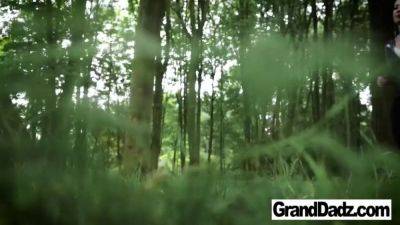 Teressa Bizarre & Philippe Soine caught in the woods, caught in Ultra 4K action! - sexu.com