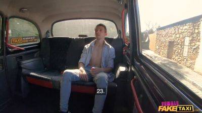 Shalina Devine gets her big tits and tight ass slammed on fake taxi customer's face - sexu.com - Hungary
