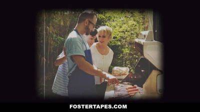 Allie Nicole - Kit Mercer - Marcus London - Stepdaugthers get a lesson in submission from their kinky Foster Parents - sexu.com