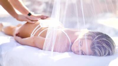 Bailey Brooke - Soft massage grants thin blonde the best fucking - hellporno.com