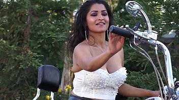 Maya - Desi Dhabi gets naked on Motorcycle MMS - Maya - xvideos.com