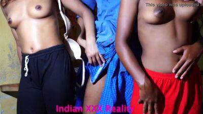 Indian best-ever-200 rupees only, Clothes seller fucked 2-madams, With Clear Hindi Voice - xxxfiles.com - India