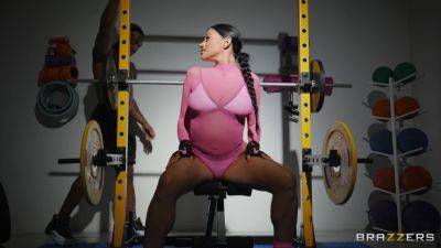 Mona Azar - Sporty Latina princess devours tasty dick at the gym in amazing interracial - hellporno.com